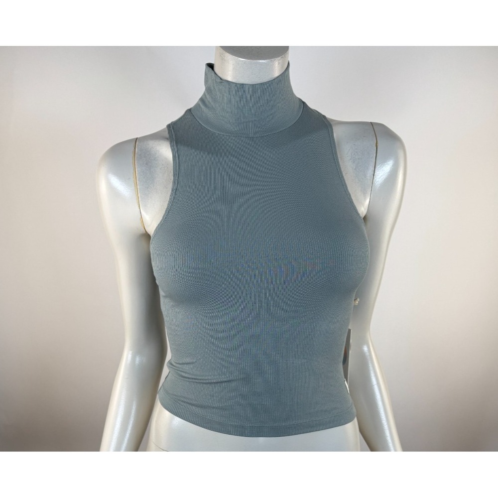 Vuori Cove Funnel Neck Tank Top Women S NWT Stretch SleevelessPerformance VW1113
